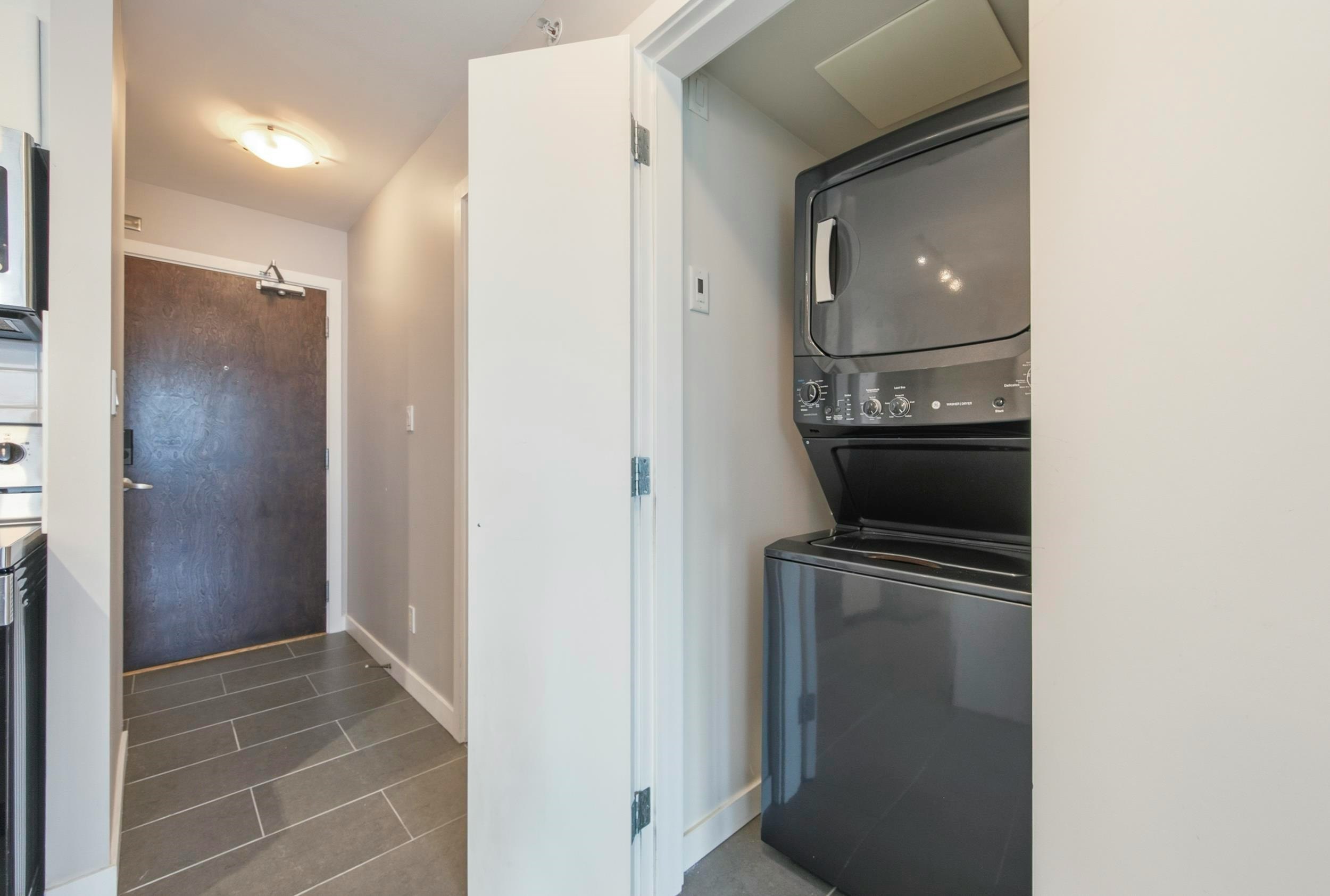 903-688 Abbott Street, Vancouver, BC, V6B 0B9 - 18
