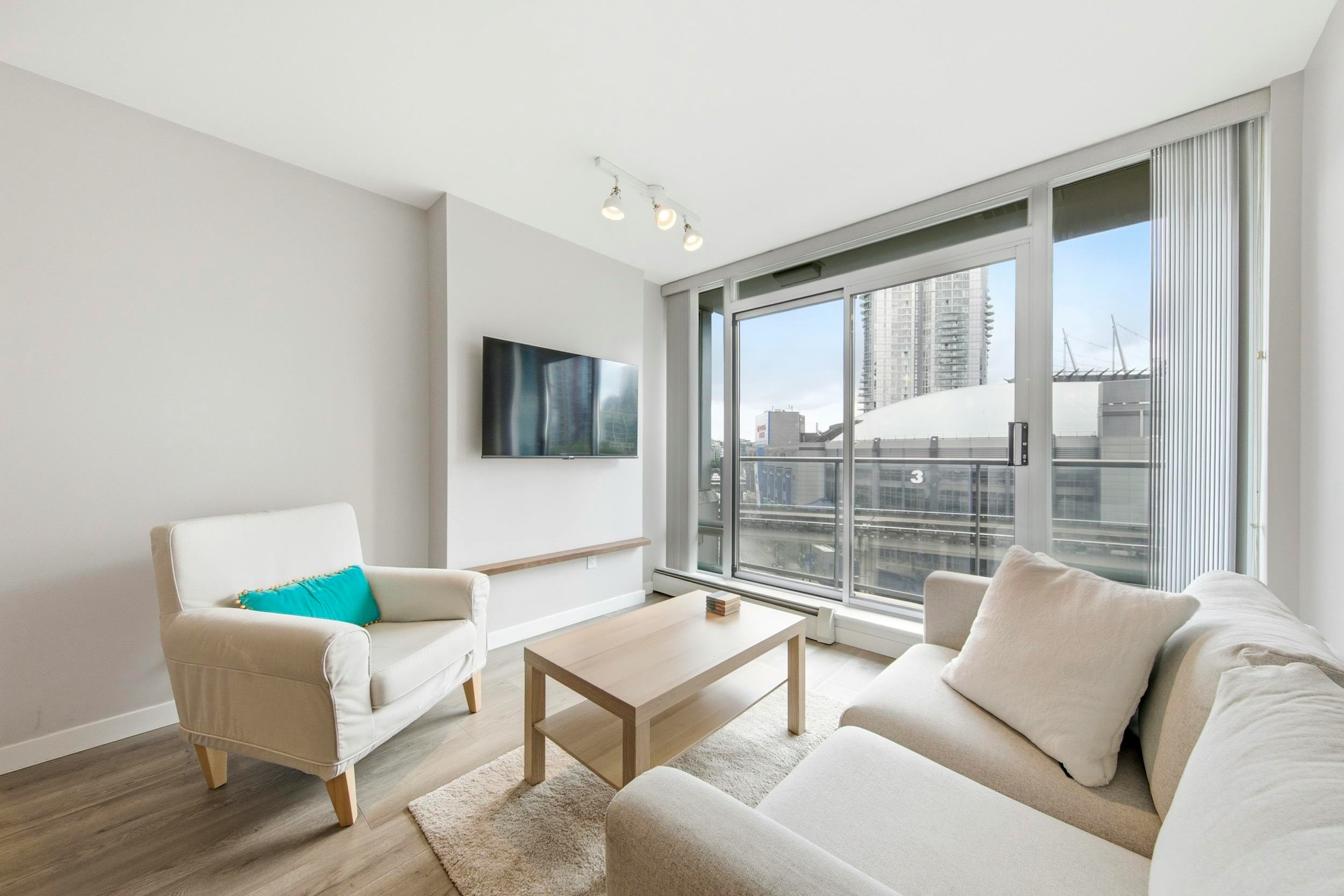 903-688 Abbott Street, Vancouver, BC, V6B 0B9 - 8