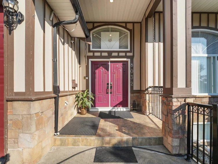 8032 Melburn Drive, Mission, BC, V2V 2B6 - 3