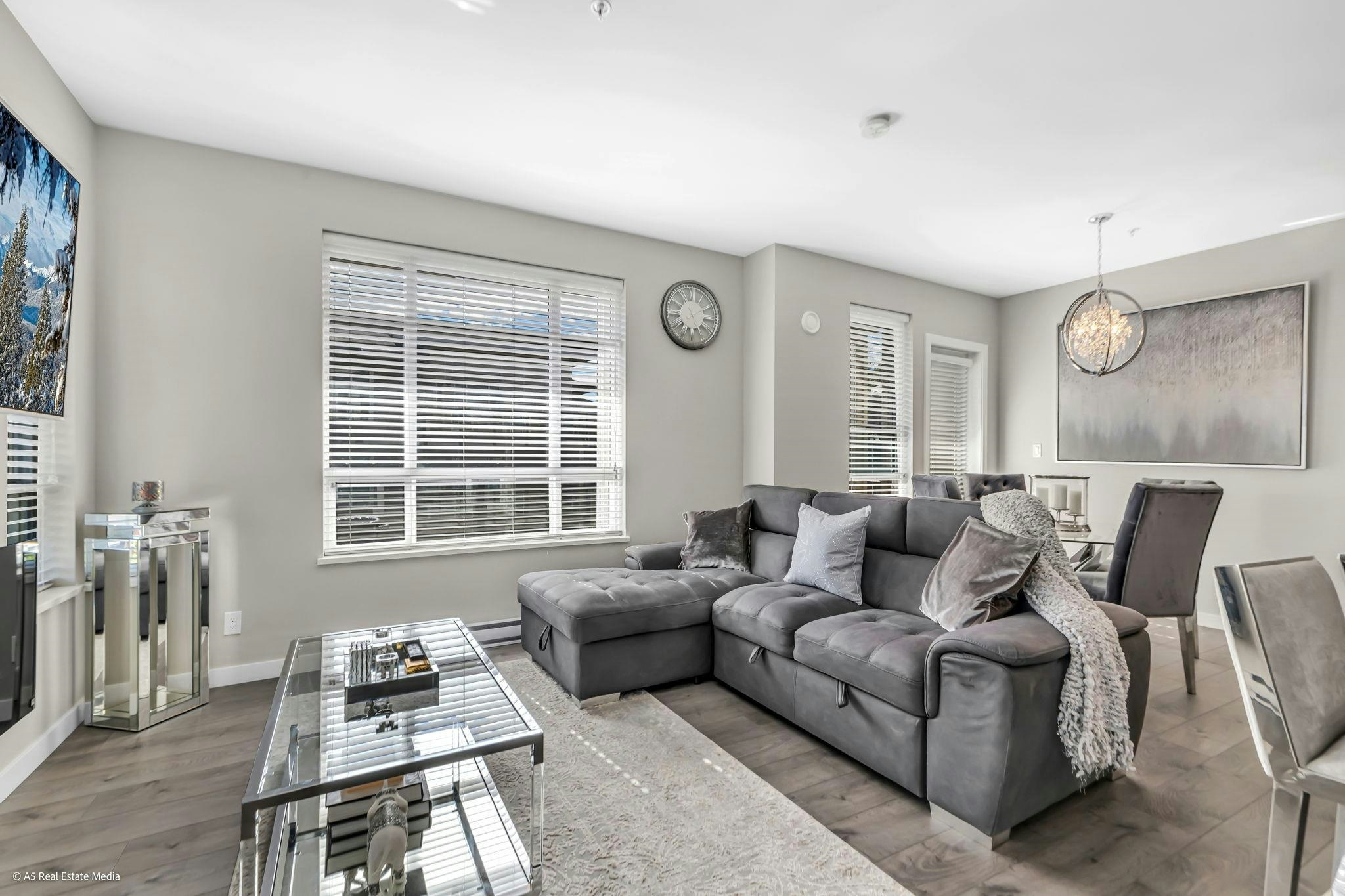 D305-20211 66 Avenue, Langley, BC, V2Y 0L4