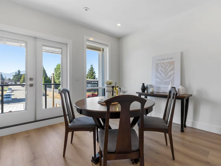 6042 Arlington Drive, Chilliwack, BC, V2R 2J6 - 10