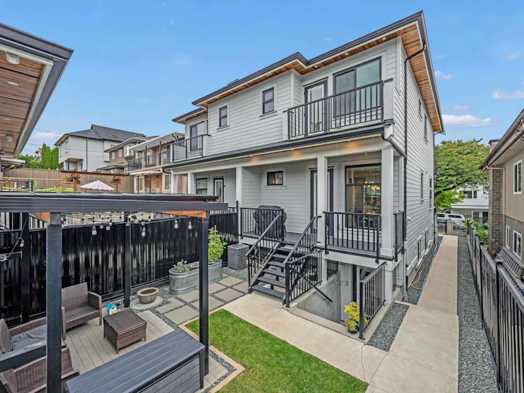 3180 Graveley Street, Vancouver, BC, V5K 3K6 - 34