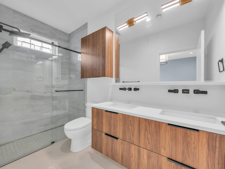 3180 Graveley Street, Vancouver, BC, V5K 3K6 - 19