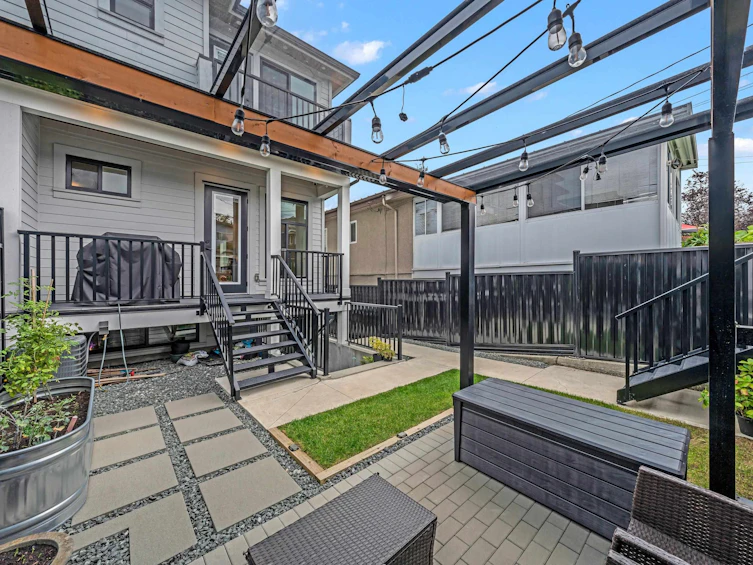 3180 Graveley Street, Vancouver, BC, V5K 3K6 - 35