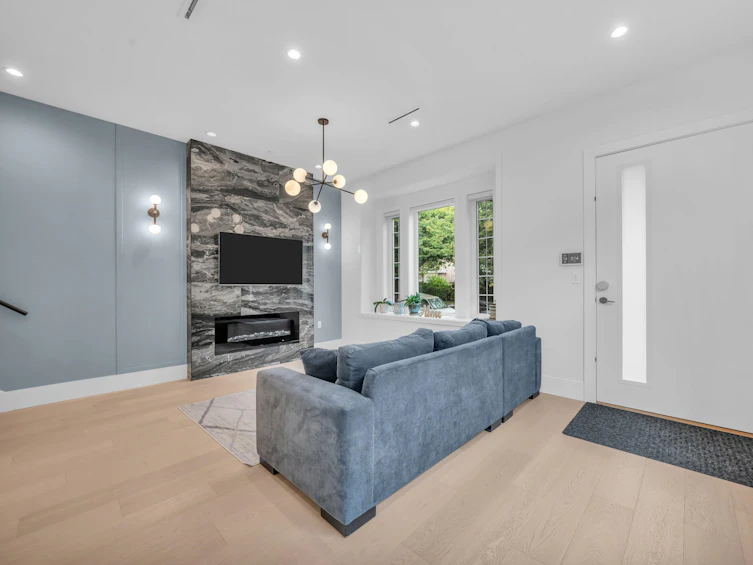 3180 Graveley Street, Vancouver, BC, V5K 3K6 - 7