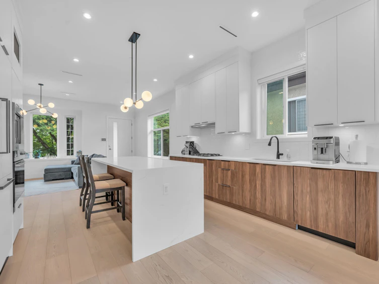 3180 Graveley Street, Vancouver, BC, V5K 3K6 - 10