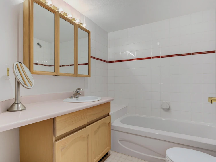 210-5363 206 Street, Langley, BC, V3A 2C5 - 27