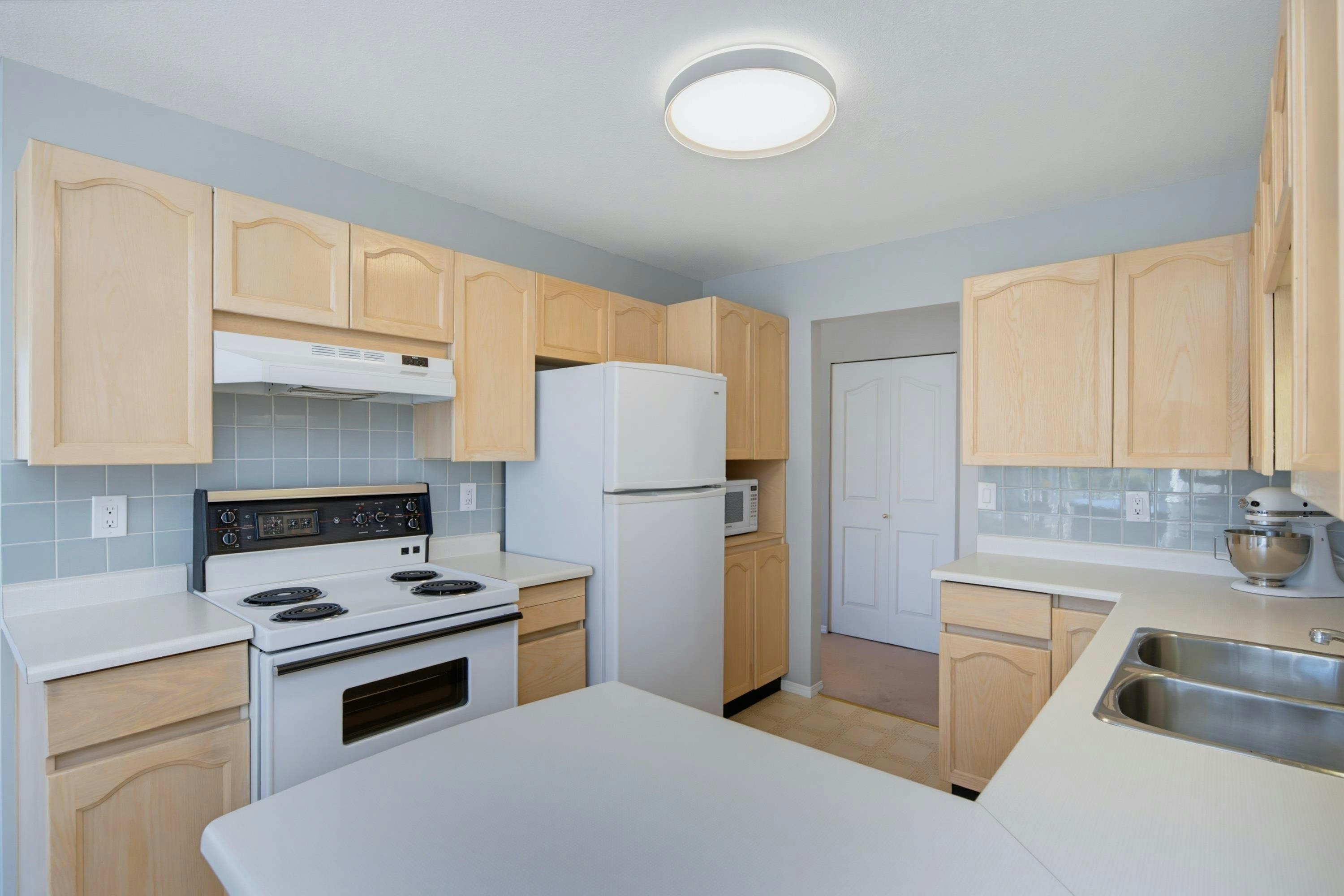210-5363 206 Street, Langley, BC, V3A 2C5 - 20