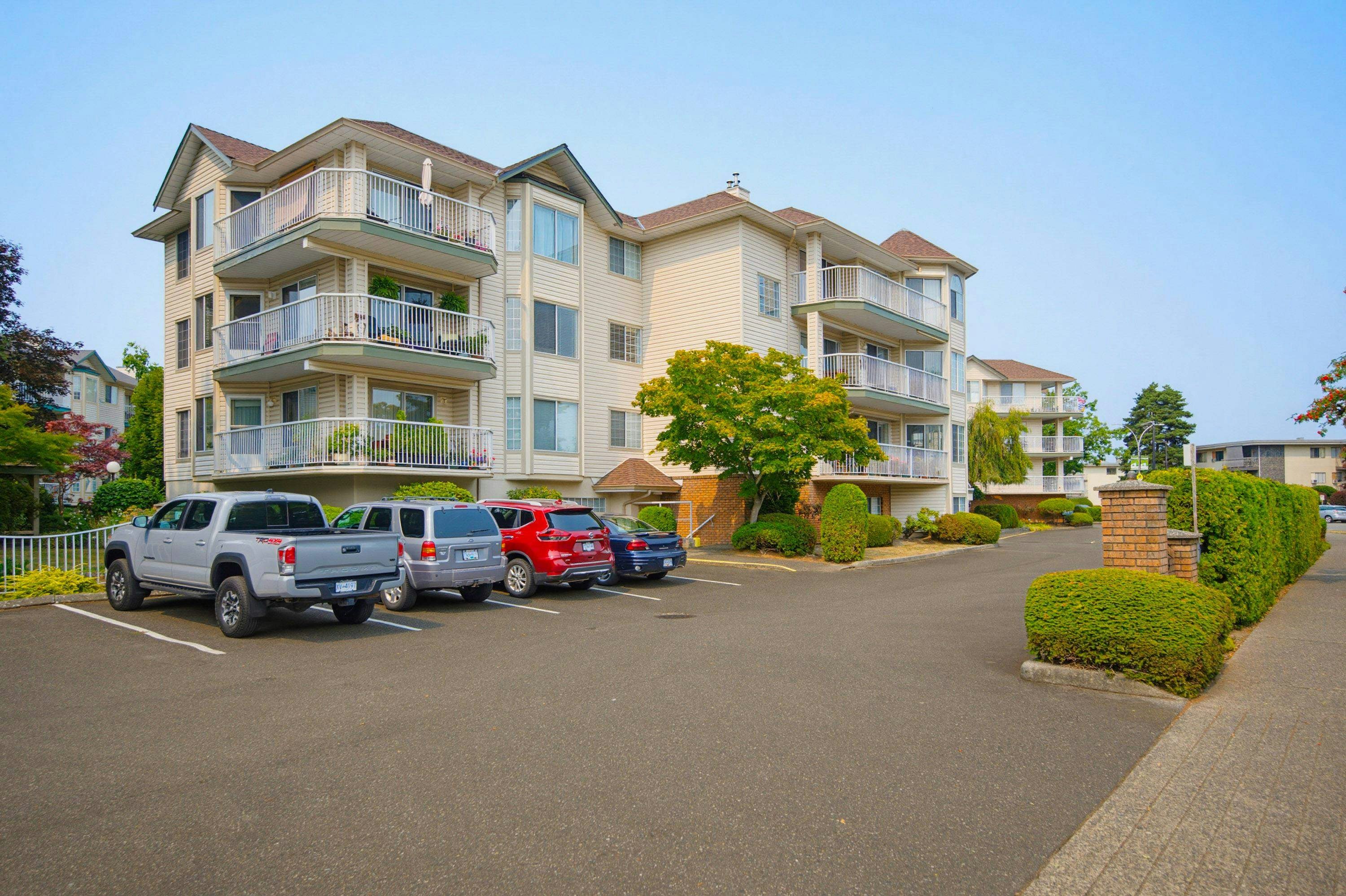 210-5363 206 Street - 2