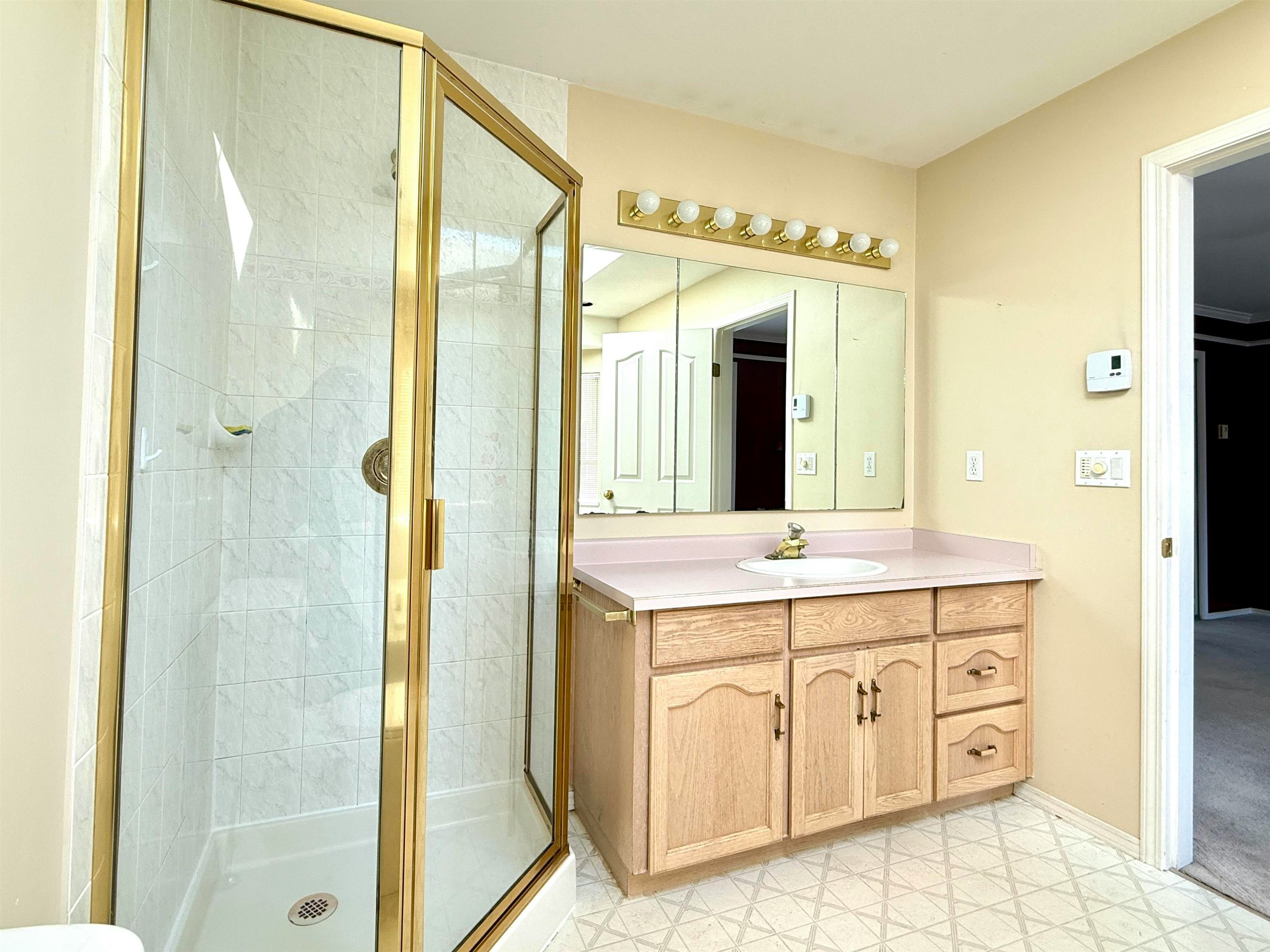 16xxx 87 Avenue, Surrey, BC, V4N 1B7 - 15