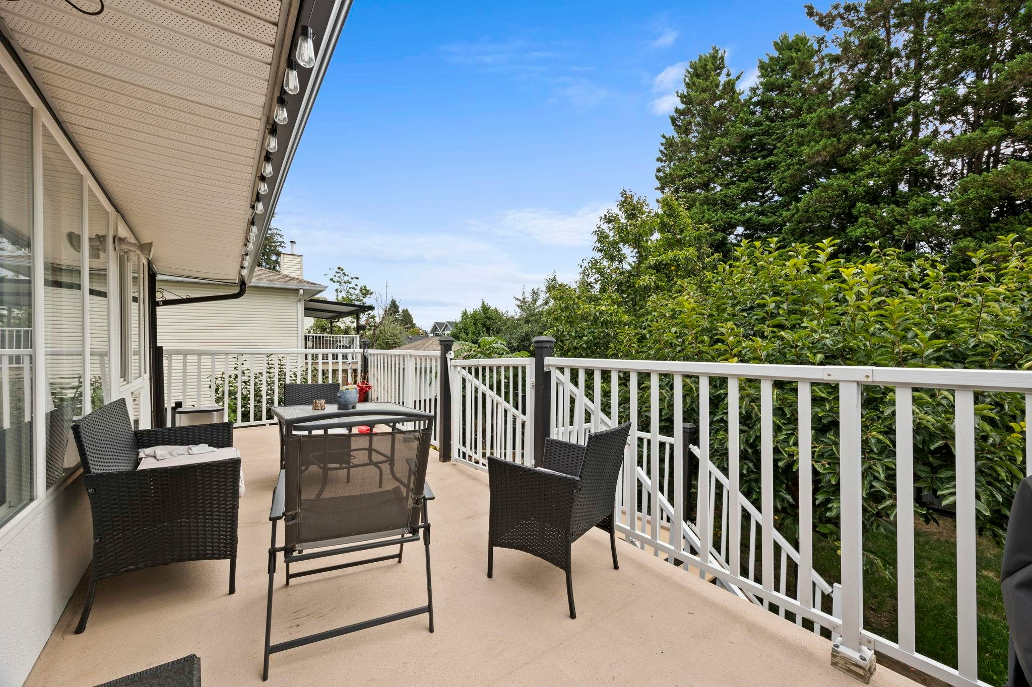 300 Tenth Avenue, New Westminster, BC, V5G 4L7 - 32