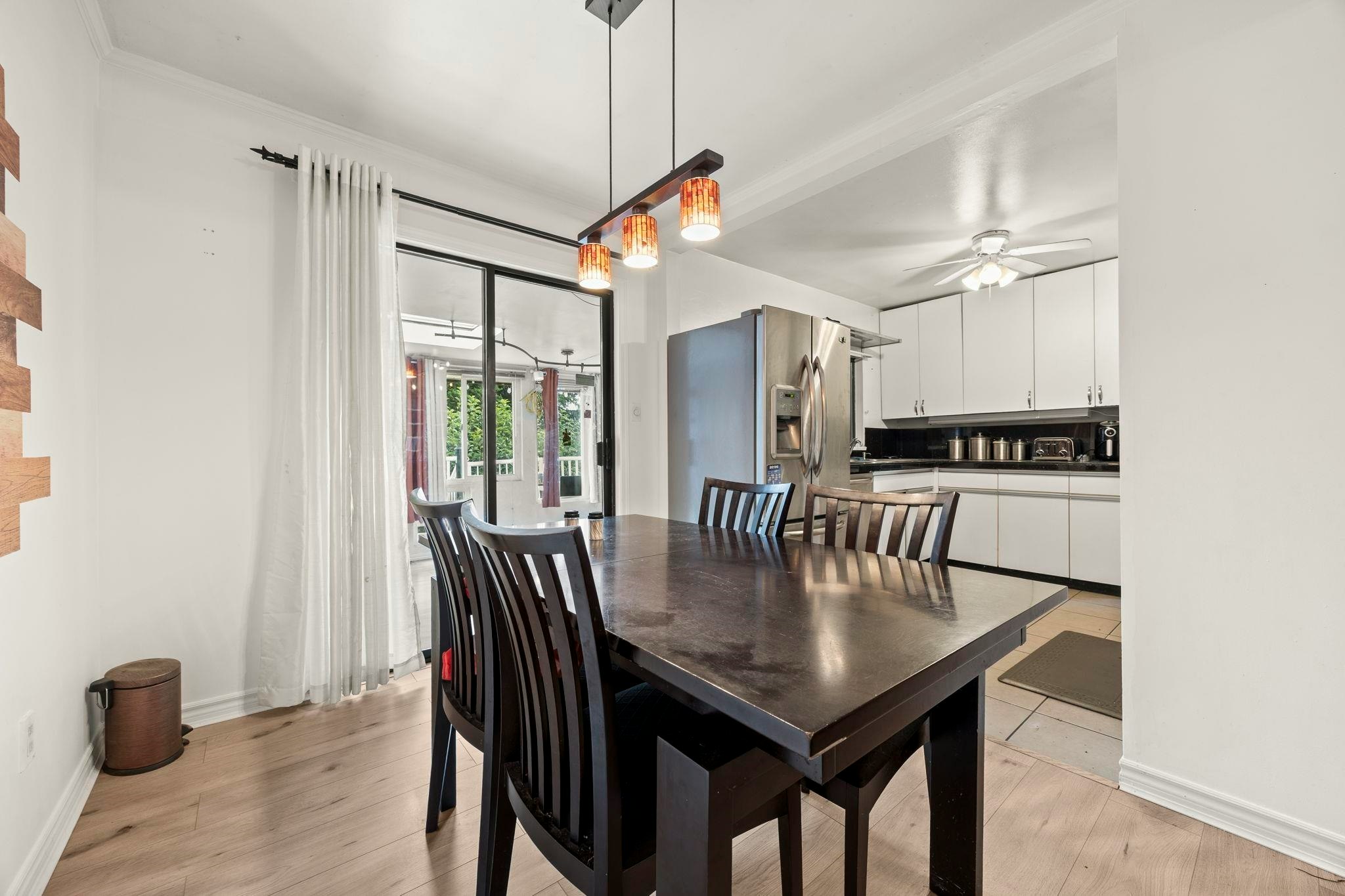 300 Tenth Avenue, New Westminster, BC, V5G 4L7 - 4
