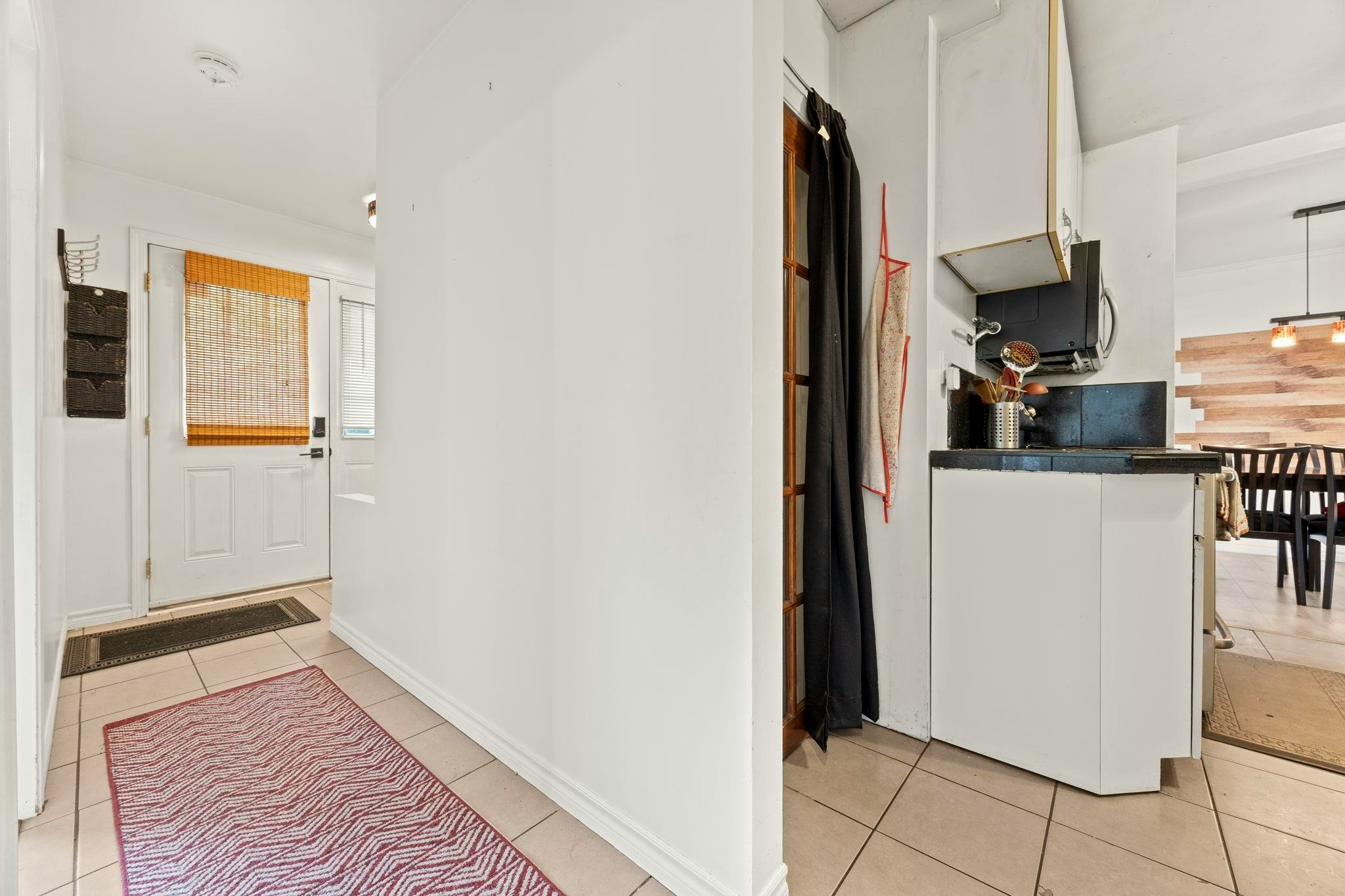 300 Tenth Avenue, New Westminster, BC, V5G 4L7 - 13