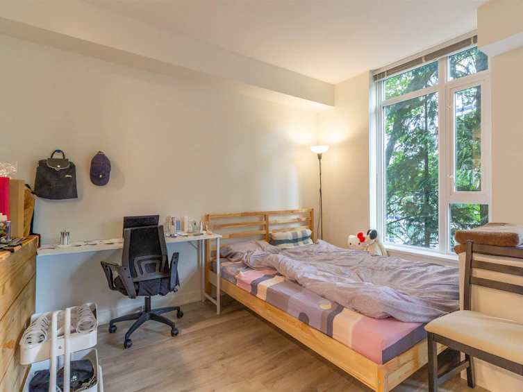 201-8940 University Crescent, Burnaby, BC, V5A 0E7 - 9