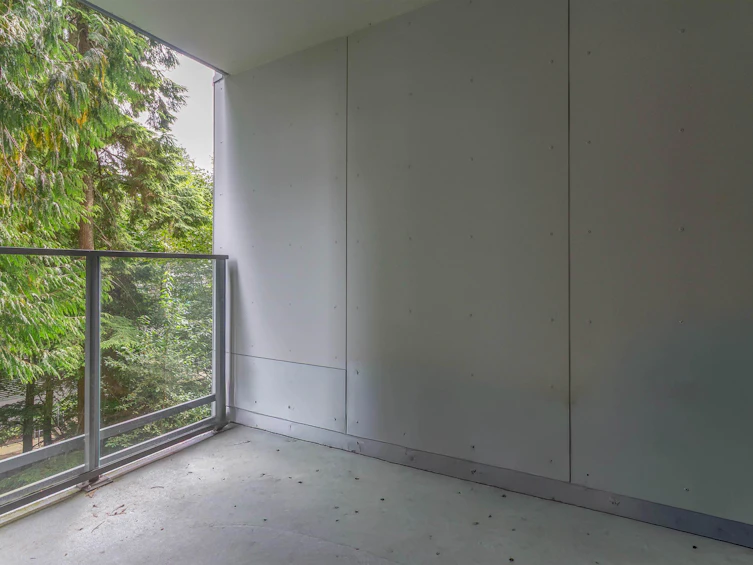 201-8940 University Crescent, Burnaby, BC, V5A 0E7 - 13