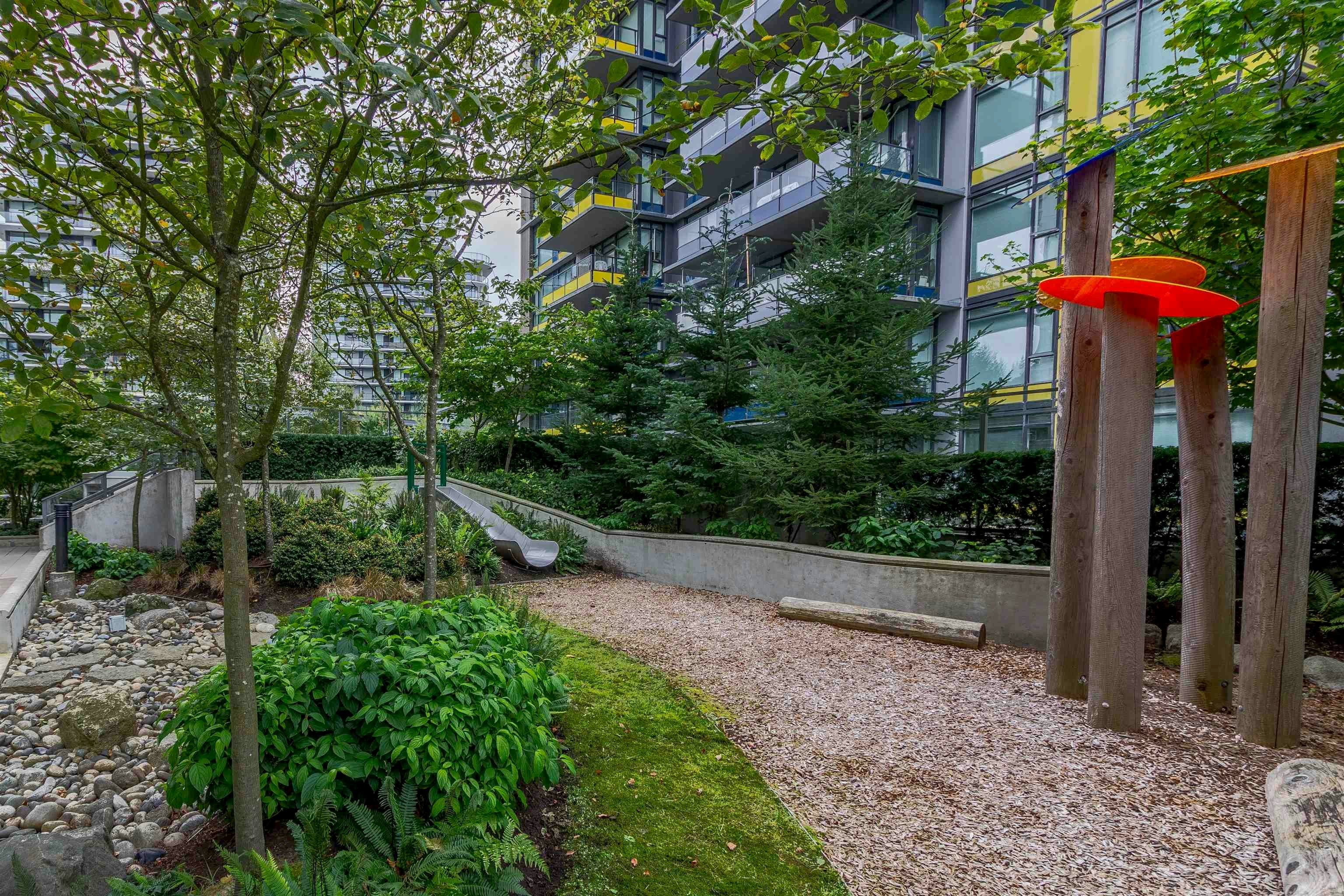 201-8940 University Crescent, Burnaby, BC, V5A 0E7 - 28