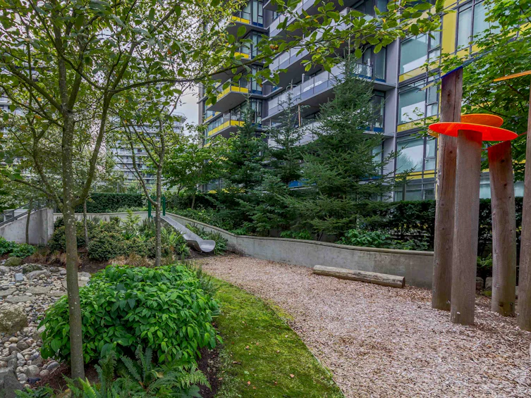 201-8940 University Crescent, Burnaby, BC, V5A 0E7 - 28