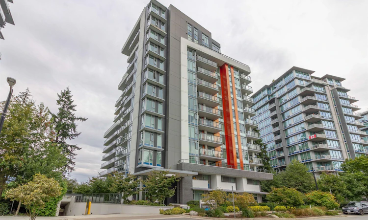 201-8940 University Crescent