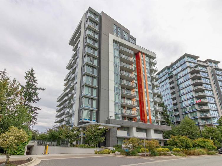 201-8940 University Crescent, Burnaby, BC, V5A 0E7