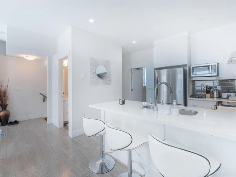 2-11267 133 Street, Surrey, BC, V3R 0E3 - 5