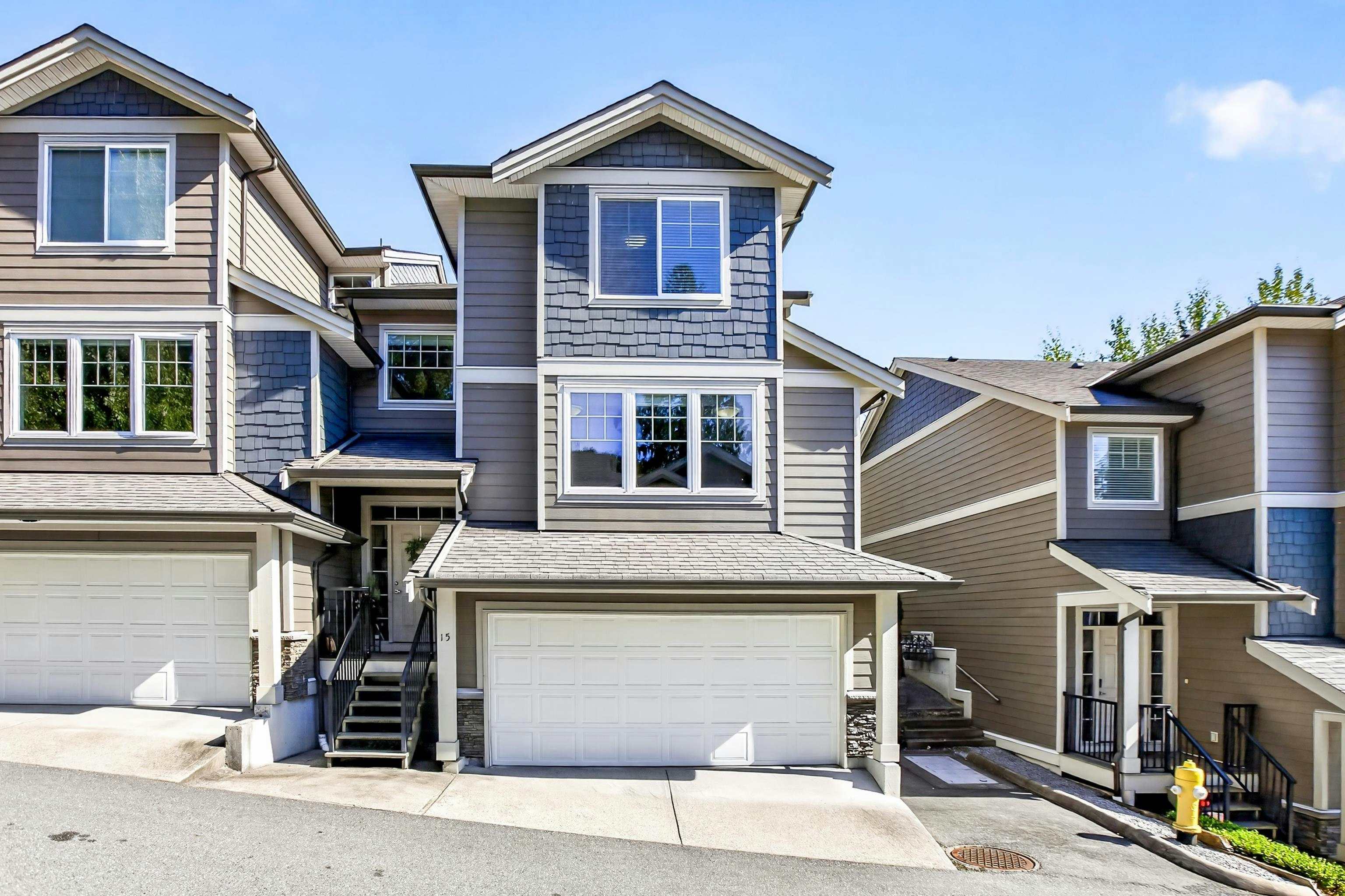15-11384 Burnett Street, Maple Ridge, BC, V2X 9E4