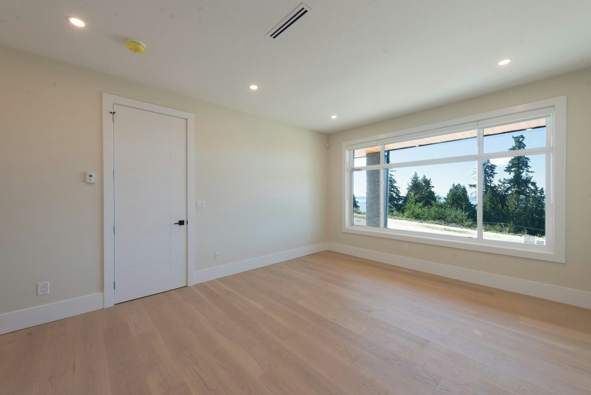 5972/74 Barnacle Street, Sechelt, BC, V7Z 0V4 - 31