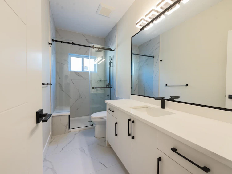 5972/74 Barnacle Street, Sechelt, BC, V7Z 0V4 - 23