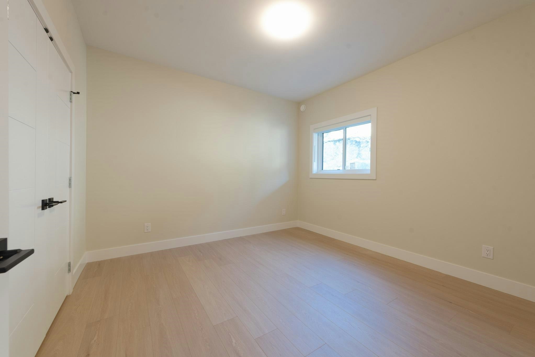 5972/74 Barnacle Street, Sechelt, BC, V7Z 0V4 - 20