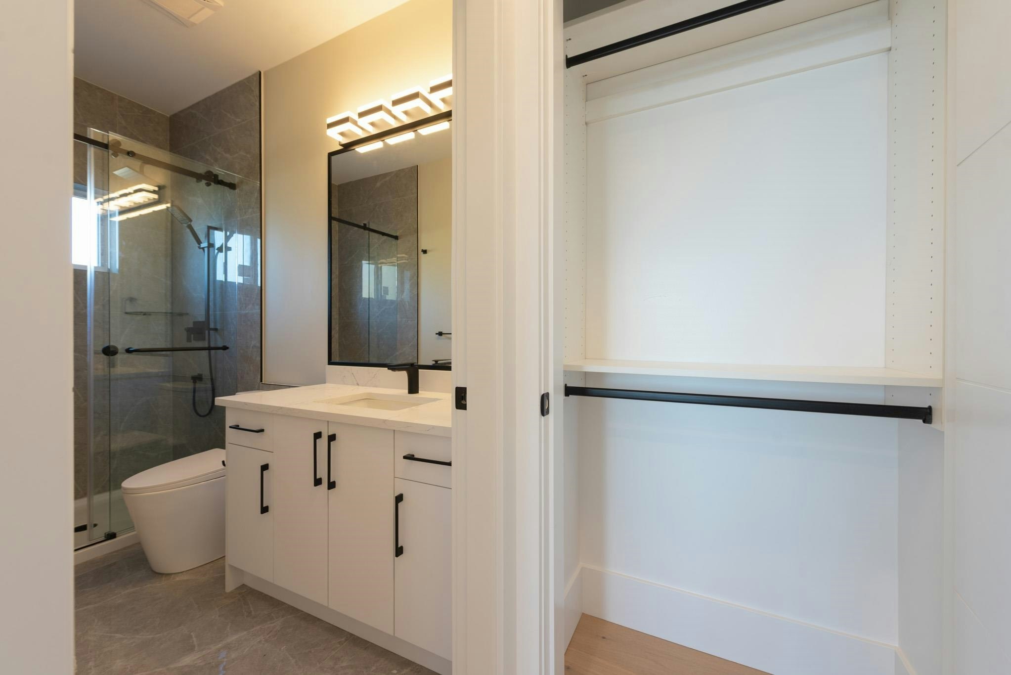 5972/74 Barnacle Street, Sechelt, BC, V7Z 0V4 - 27