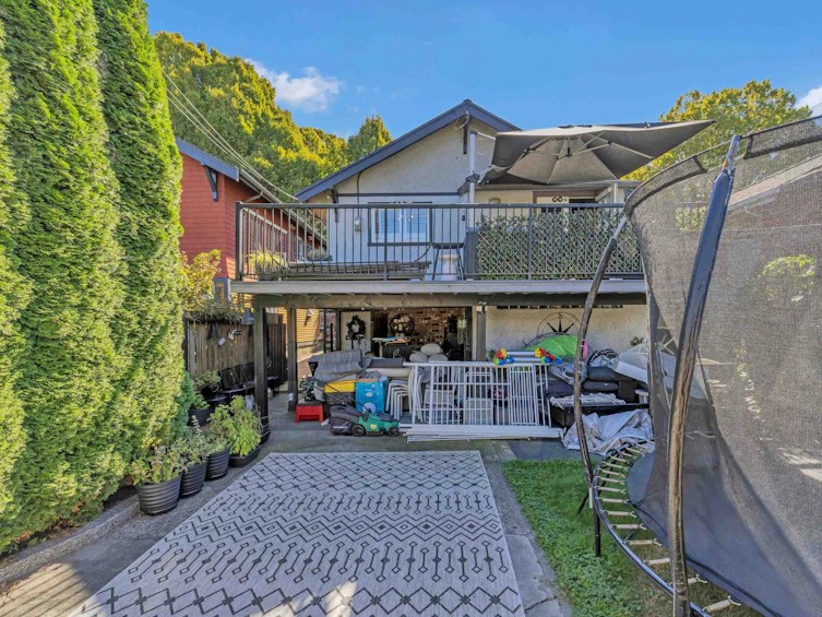2317 Graveley Street, Vancouver, BC, V5L 3C3 - 26