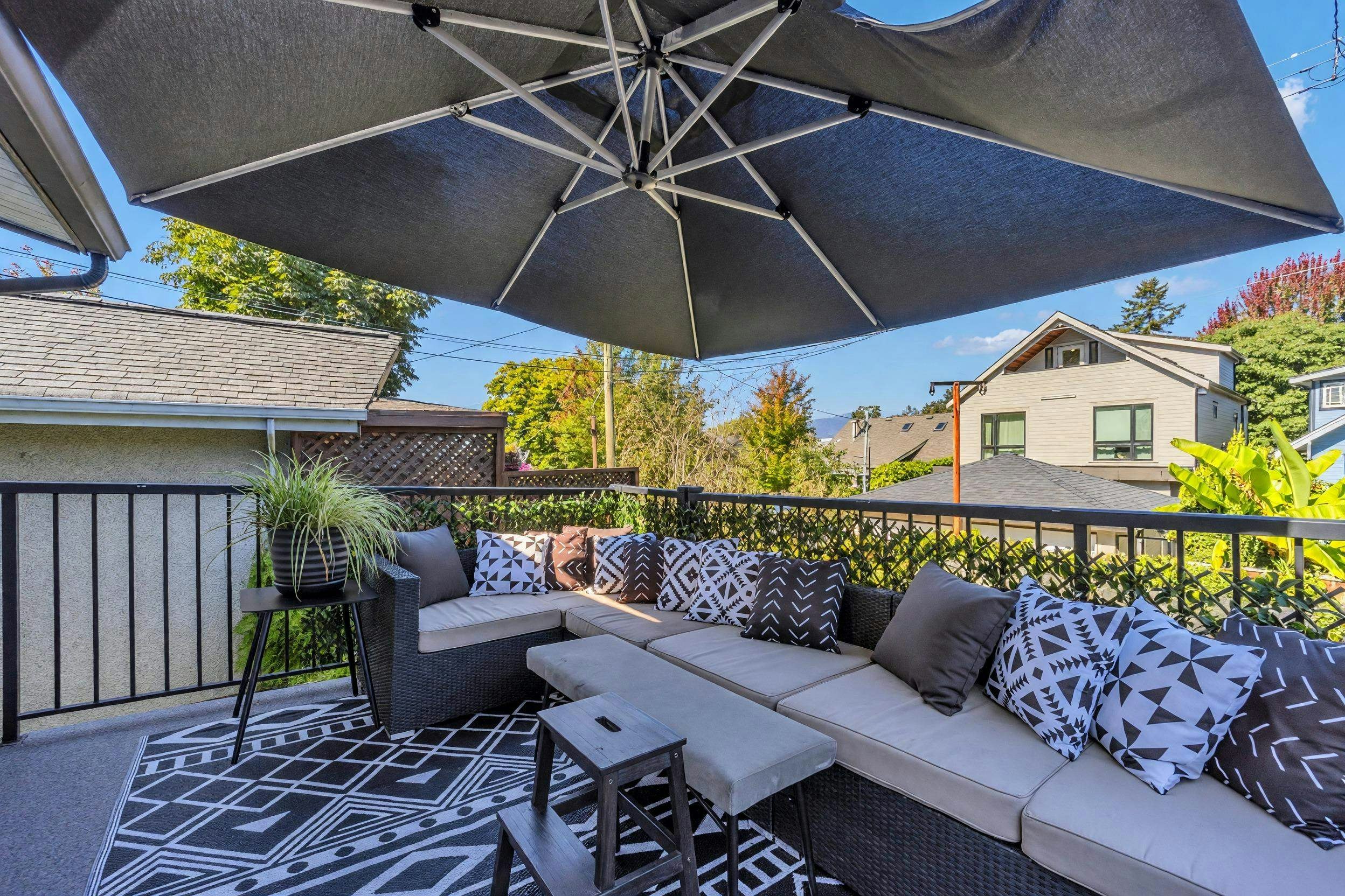 2317 Graveley Street, Vancouver, BC, V5L 3C3 - 9