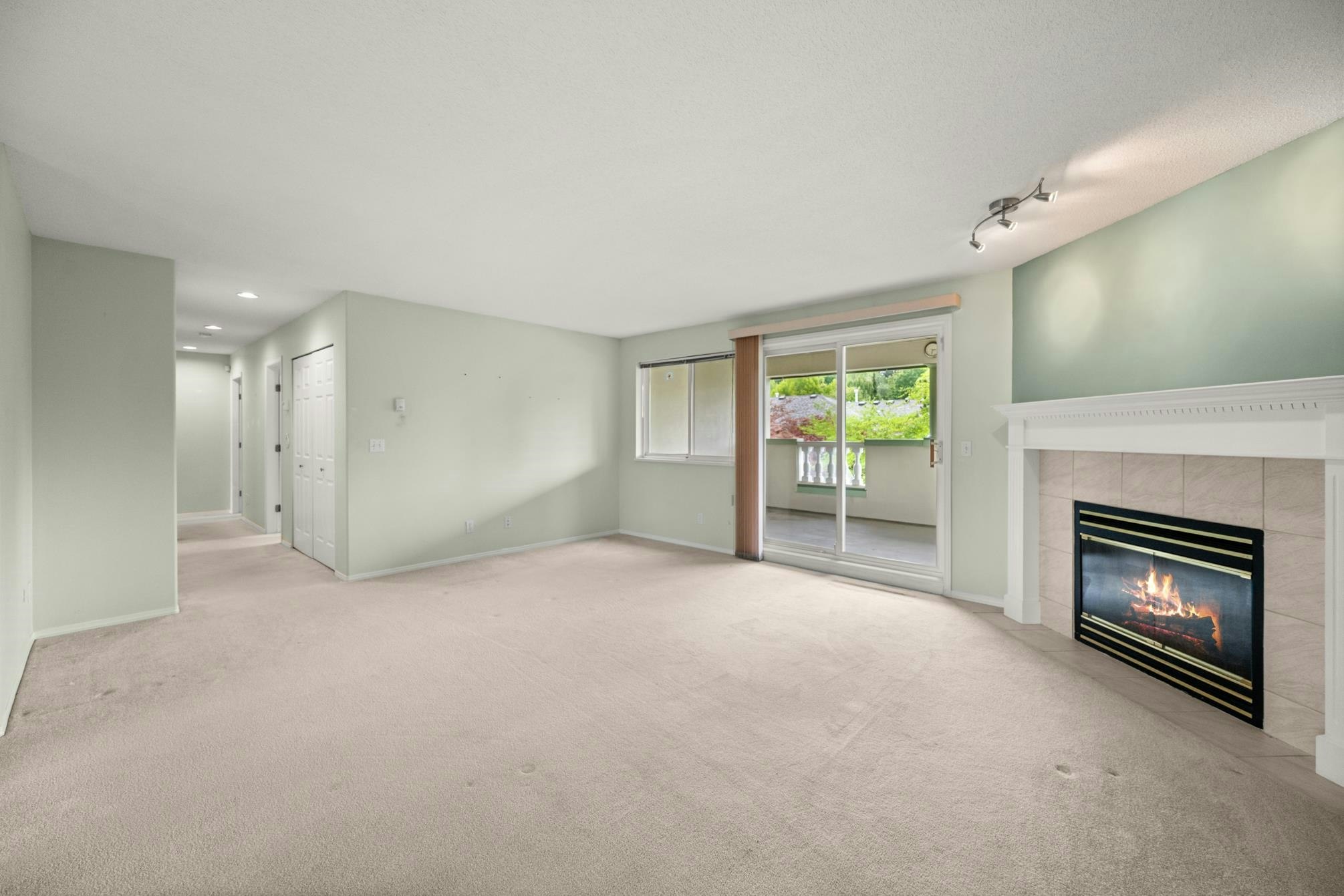 235-13888 70 Avenue, Surrey, BC, V3W 0R8 - 13