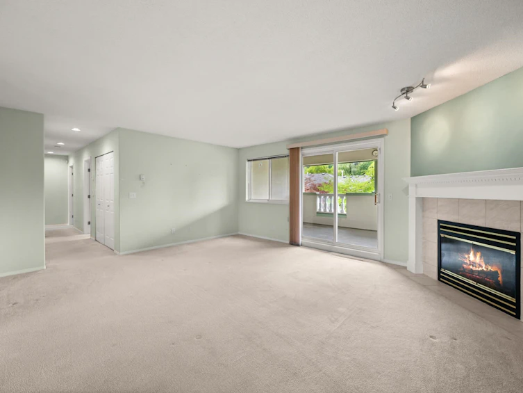 235-13888 70 Avenue, Surrey, BC, V3W 0R8 - 13