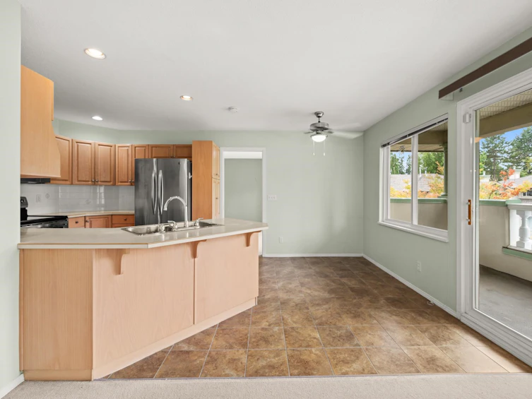 235-13888 70 Avenue, Surrey, BC, V3W 0R8 - 6