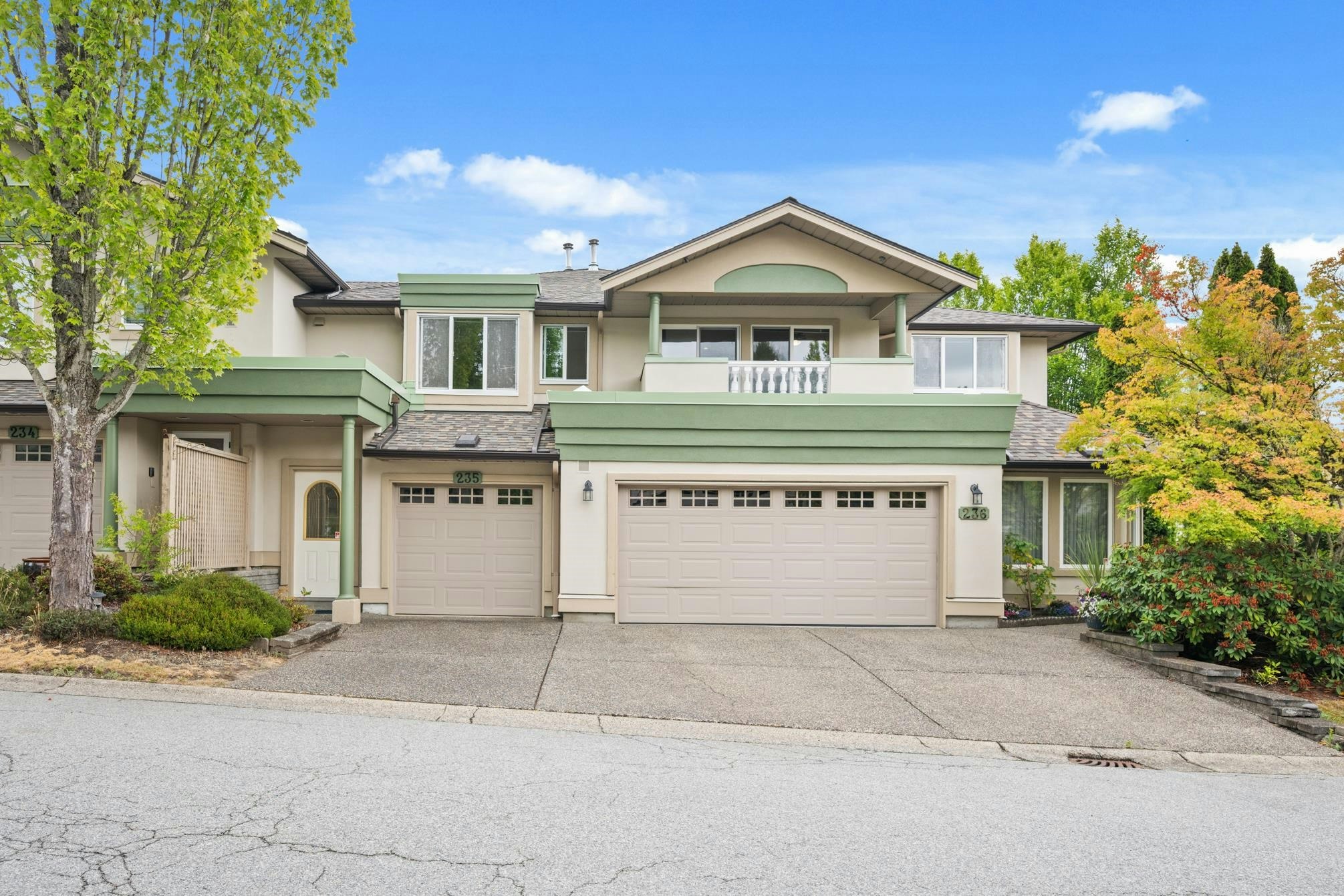 235-13888 70 Avenue, Surrey, BC, V3W 0R8