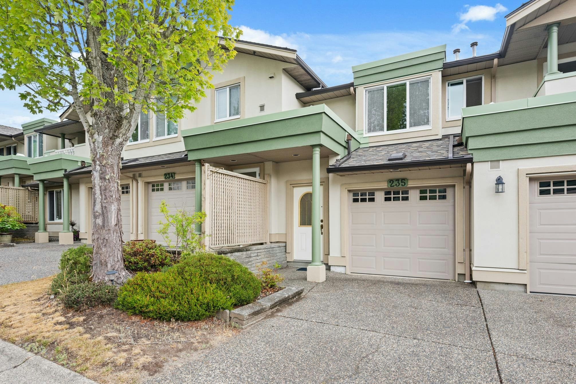 235-13888 70 Avenue, Surrey, BC, V3W 0R8