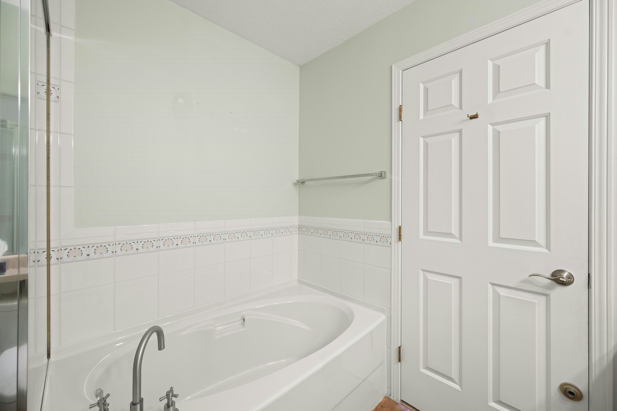 235-13888 70 Avenue, Surrey, BC, V3W 0R8 - 22