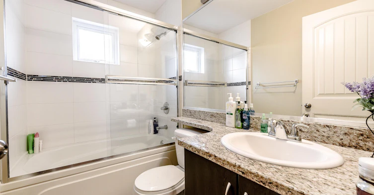 7393 Turnill Street, Richmond, BC, V6Y 0C1 - 14