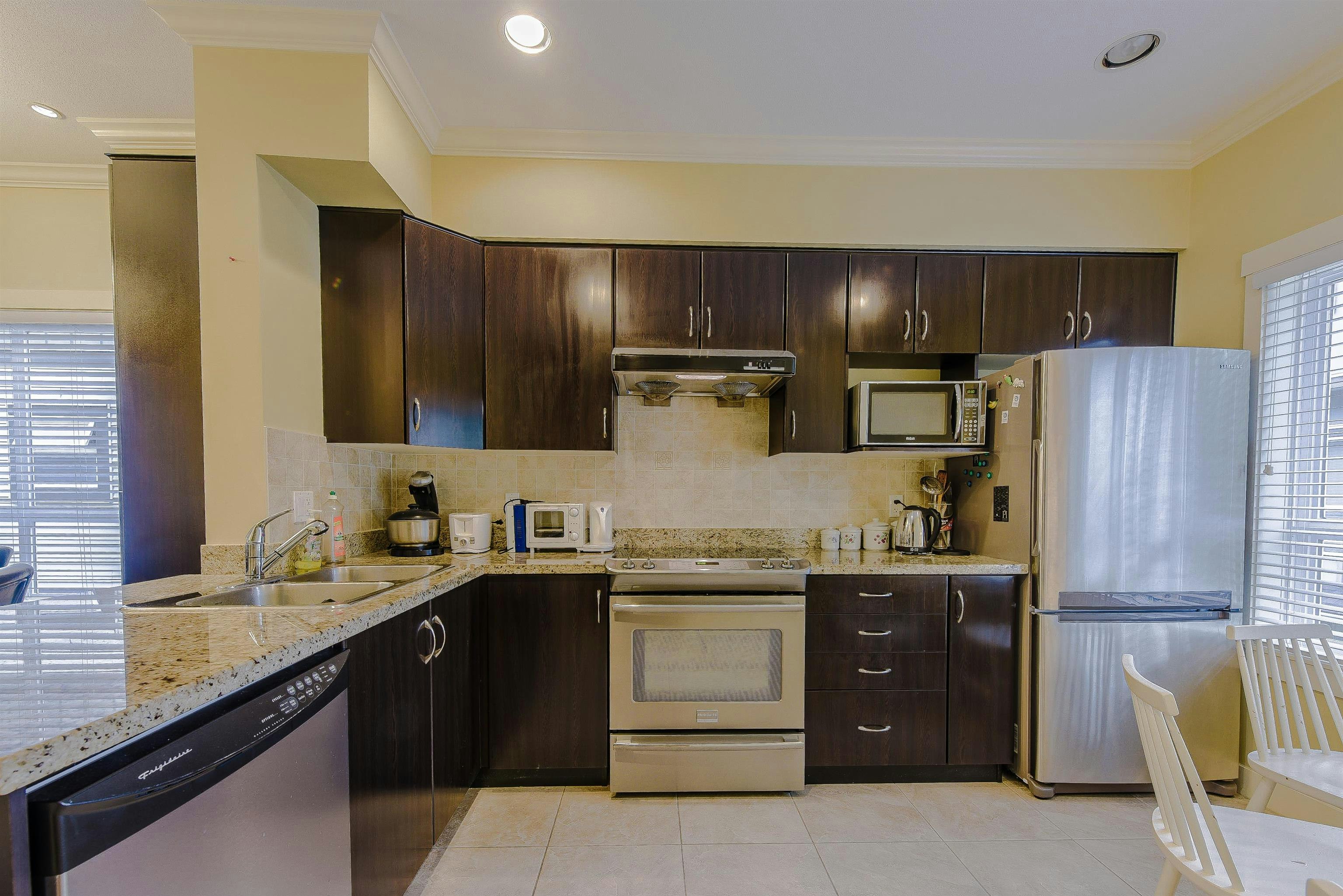 7393 Turnill Street, Richmond, BC, V6Y 0C1 - 9