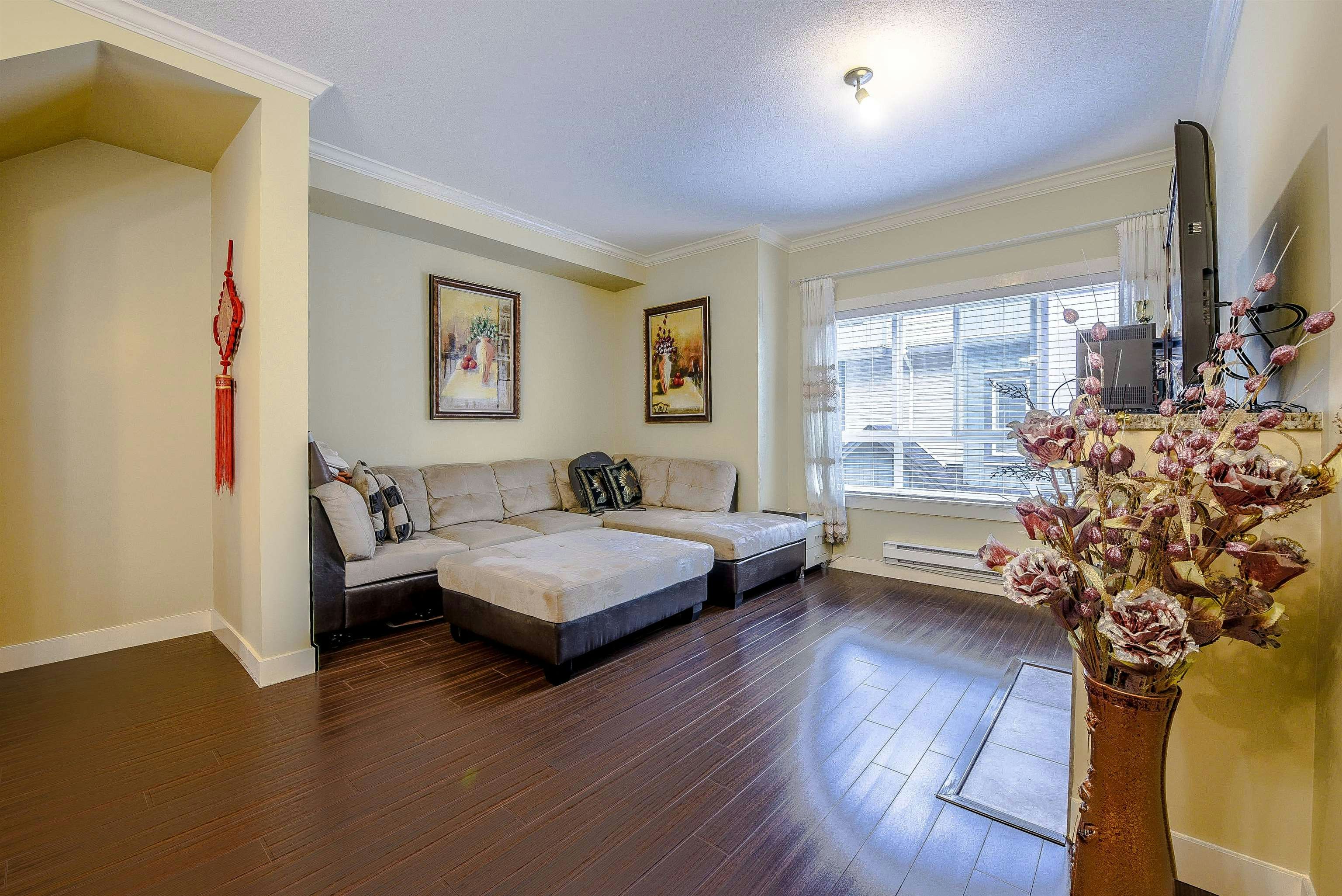 7393 Turnill Street, Richmond, BC, V6Y 0C1 - 4