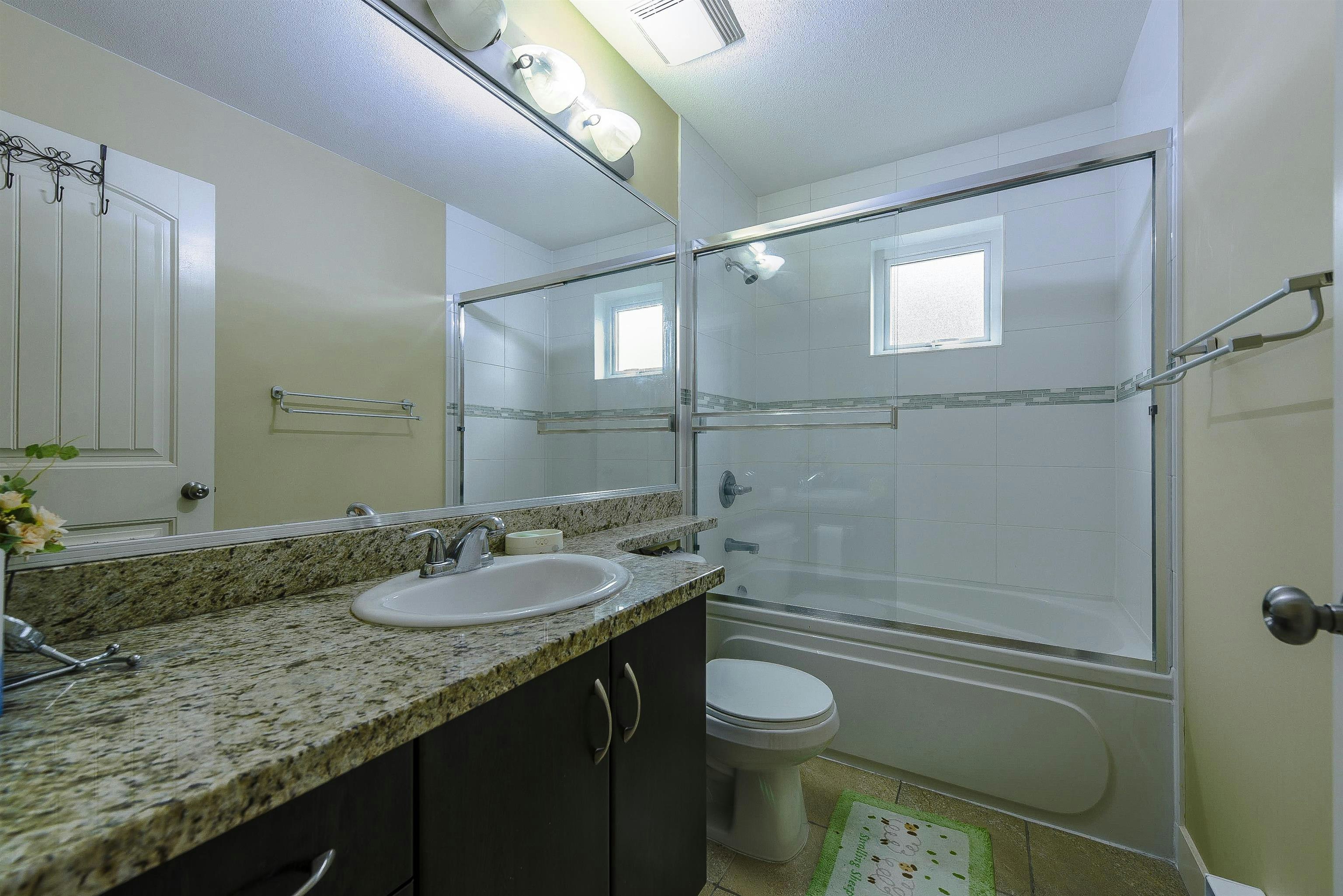 7393 Turnill Street, Richmond, BC, V6Y 0C1 - 11