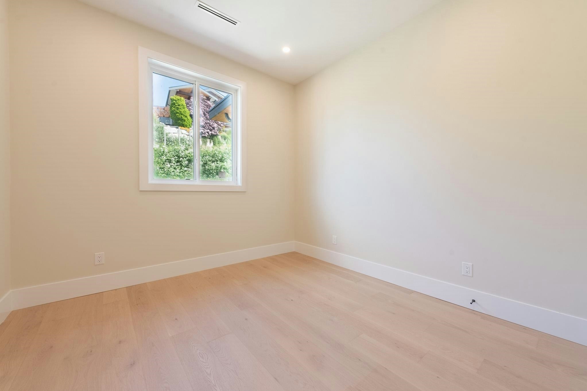 5962/64 Barnacle Street, Sechelt, BC, V7Z 0V4 - 17