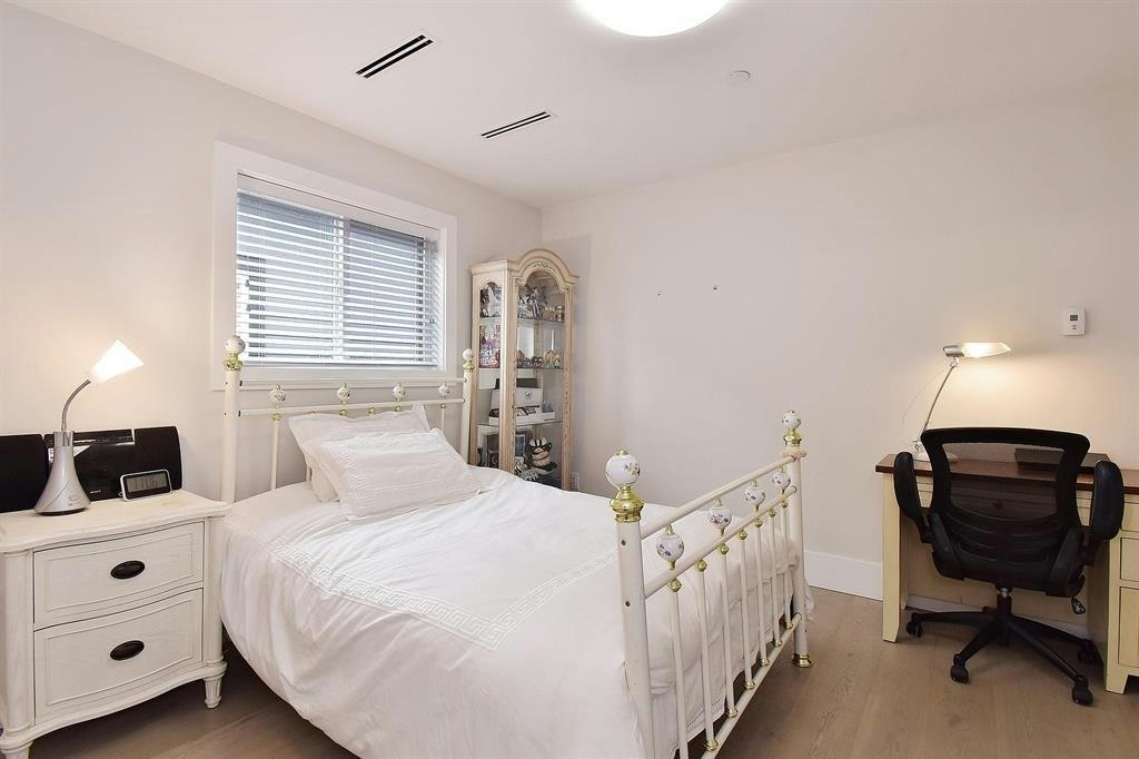 154XX Russell Avenue, Surrey, BC, V4B 2R3 - 19