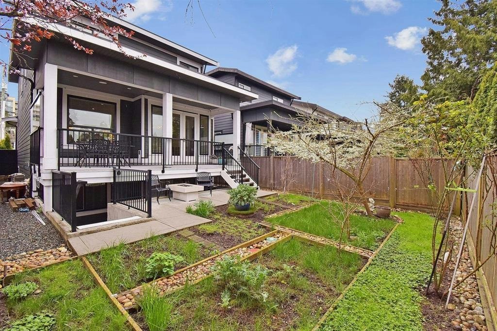 154XX Russell Avenue, Surrey, BC, V4B 2R3 - 23