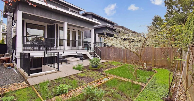 154XX Russell Avenue, Surrey, BC, V4B 2R3 - 23