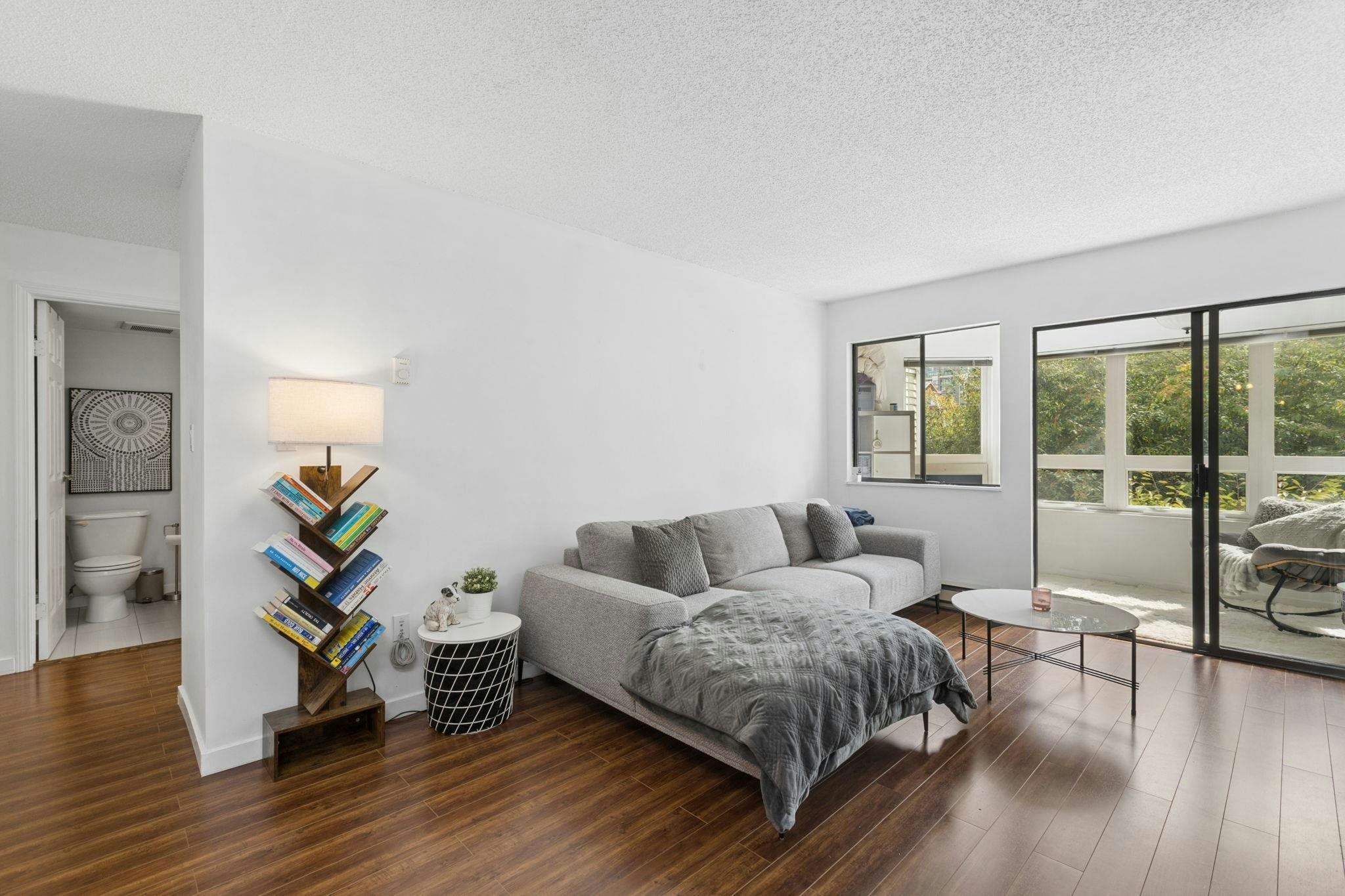 204-1155 Ross Rd, North Vancouver, BC, V7K 1C6