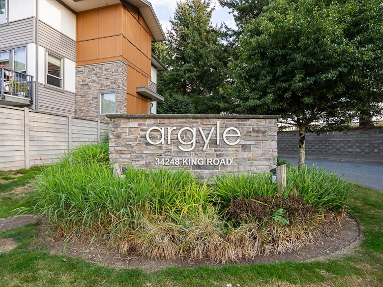 41-34248 King Road, Abbotsford, BC, V2S 0B1 - 2
