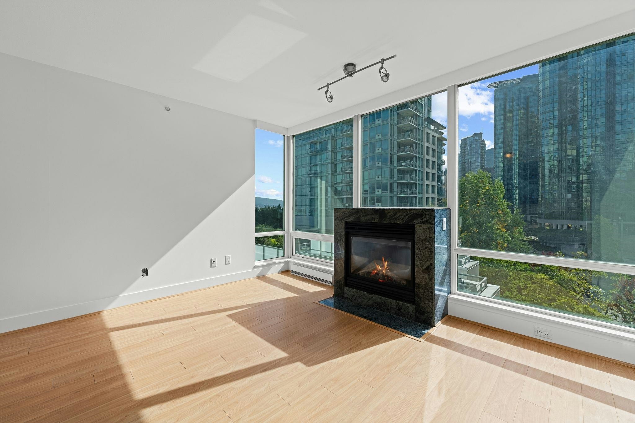 505-590 Nicola Street, Vancouver, BC, V6G 3J8