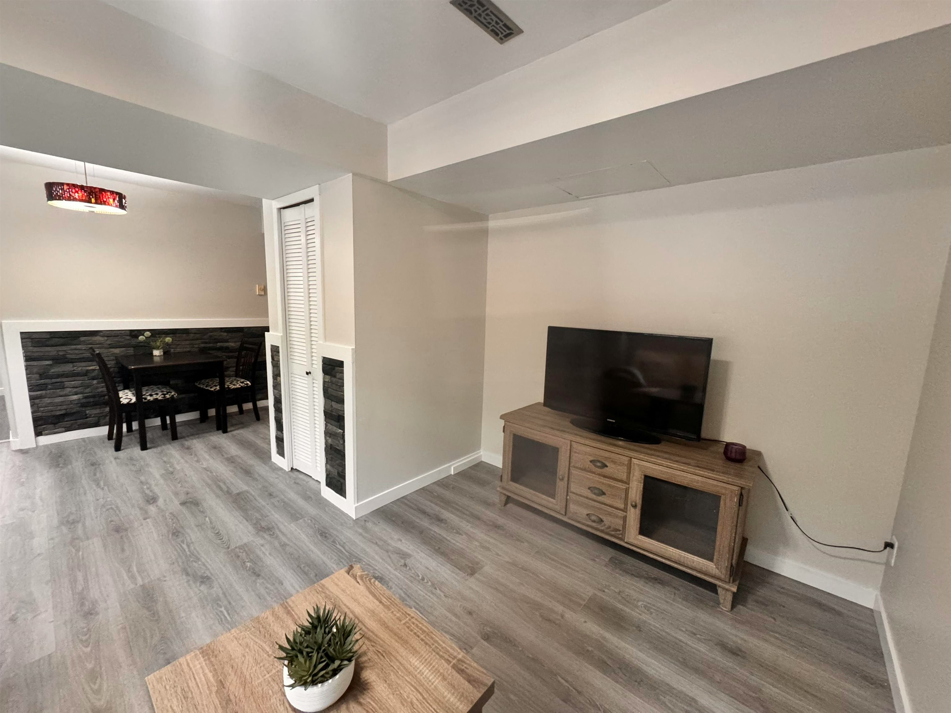 7655 Woodcock Crescent, Mission, BC, V2V 4J8 - 39