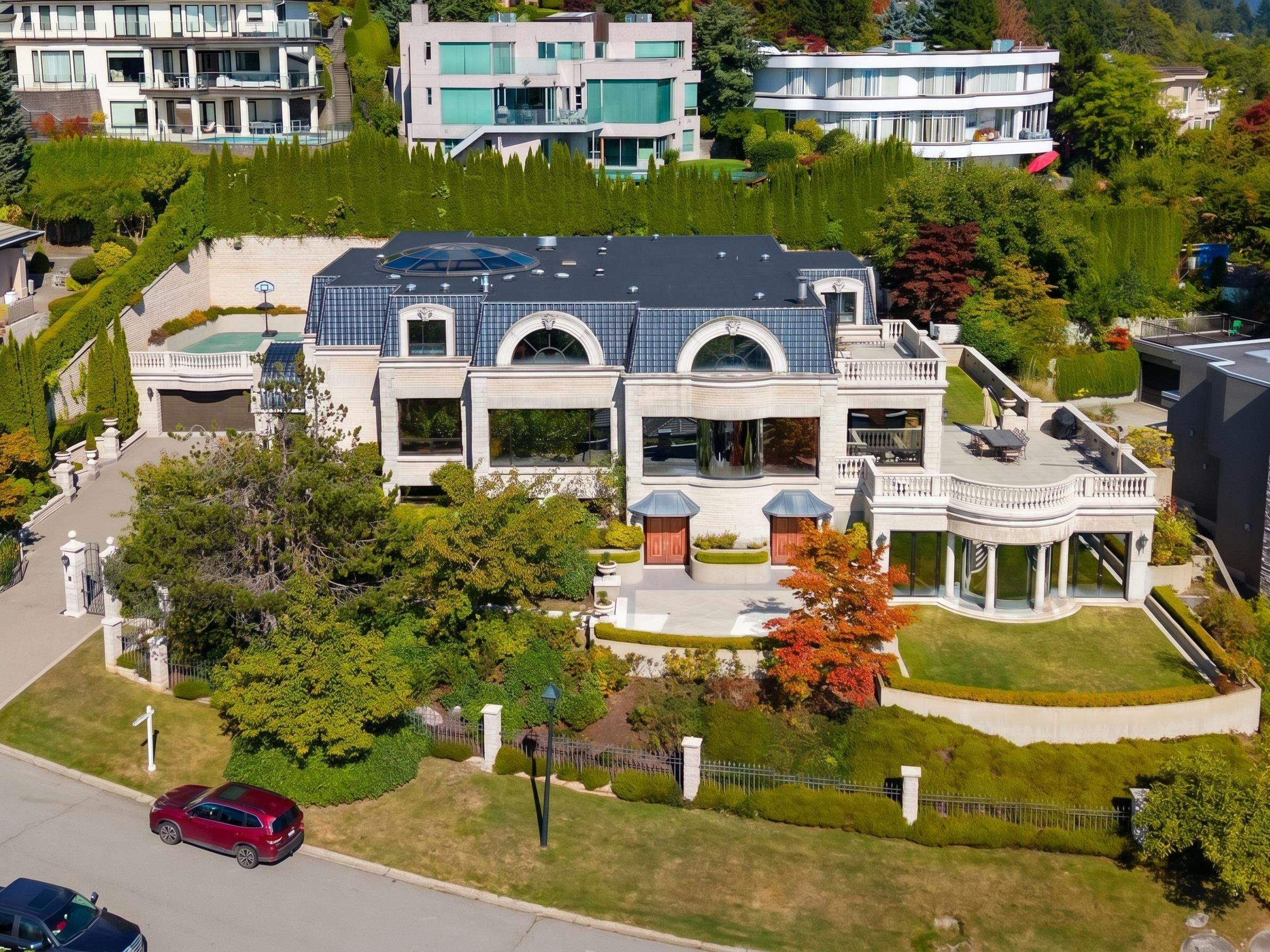 1471 Bramwell Road, West Vancouver, BC, V7S 2N8